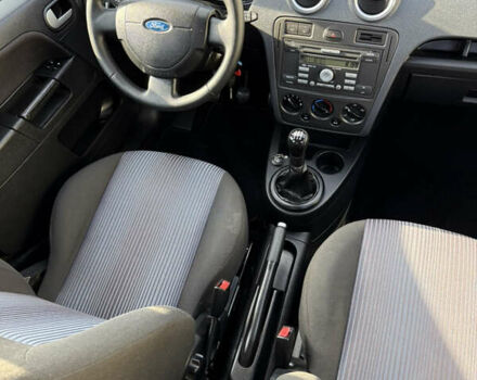 Синій Форд Фьюжен, об'ємом двигуна 1.4 л та пробігом 188 тис. км за 4900 $, фото 114 на Automoto.ua