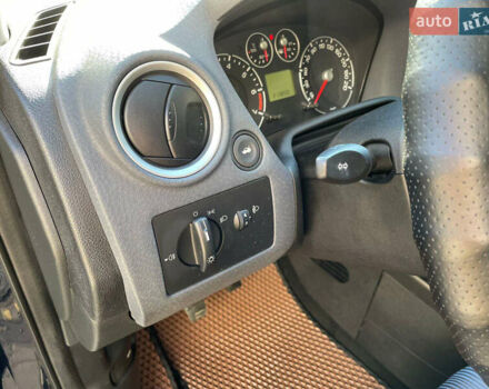 Форд Фьюжн 2007 в Киеве на Automoto.ua Синий Форд Фьюжн, объемом двигателя 1.39 л и пробегом 240 тыс. км за 4900 $, фото 15 на Automoto.ua