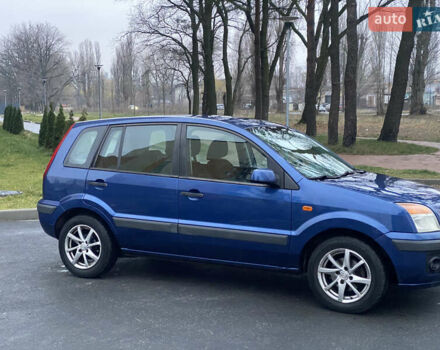 Синій Форд Фьюжен, об'ємом двигуна 1.4 л та пробігом 227 тис. км за 4500 $, фото 4 на Automoto.ua