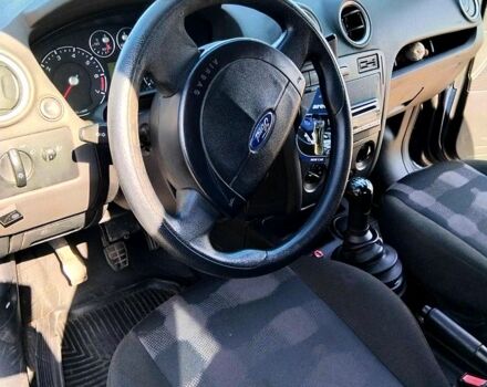 Синій Форд Фьюжен, об'ємом двигуна 1.2 л та пробігом 283 тис. км за 3500 $, фото 5 на Automoto.ua