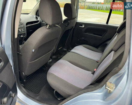 Синій Форд Фьюжен, об'ємом двигуна 1.6 л та пробігом 208 тис. км за 4200 $, фото 22 на Automoto.ua