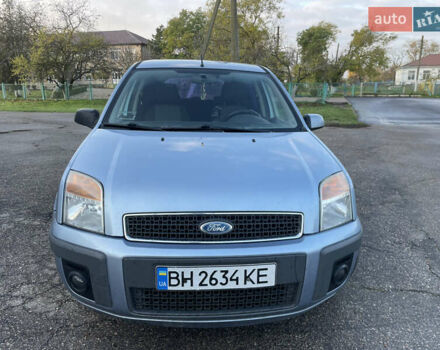Синій Форд Фьюжен, об'ємом двигуна 1.6 л та пробігом 167 тис. км за 4200 $, фото 1 на Automoto.ua