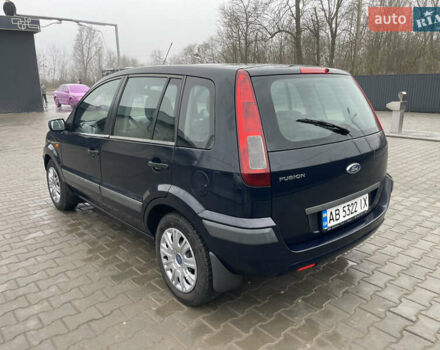 Синий Форд Фьюжн, объемом двигателя 1.4 л и пробегом 220 тыс. км за 4300 $, фото 9 на Automoto.ua