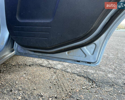 Синій Форд Фьюжен, об'ємом двигуна 1.6 л та пробігом 167 тис. км за 4200 $, фото 13 на Automoto.ua