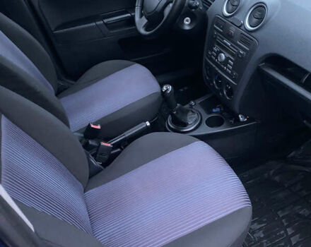 Синій Форд Фьюжен, об'ємом двигуна 1.4 л та пробігом 227 тис. км за 4500 $, фото 15 на Automoto.ua