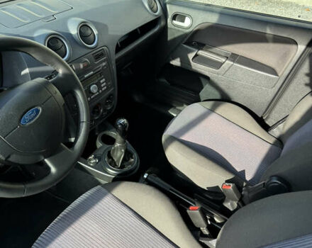 Синій Форд Фьюжен, об'ємом двигуна 1.4 л та пробігом 188 тис. км за 4900 $, фото 90 на Automoto.ua