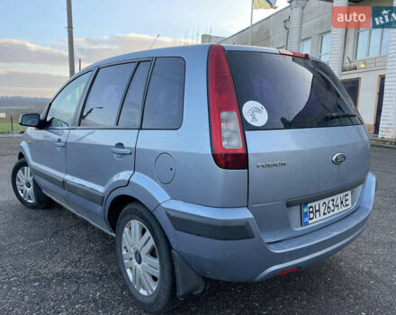 Синій Форд Фьюжен, об'ємом двигуна 1.6 л та пробігом 167 тис. км за 4200 $, фото 3 на Automoto.ua