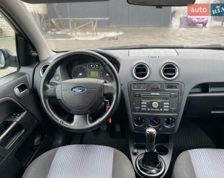 Синий Форд Фьюжн, объемом двигателя 1.4 л и пробегом 220 тыс. км за 4300 $, фото 20 на Automoto.ua