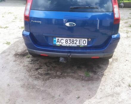 Синий Форд Фьюжн, объемом двигателя 1.4 л и пробегом 250 тыс. км за 3200 $, фото 3 на Automoto.ua