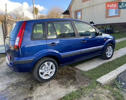 Синій Форд Фьюжен, об'ємом двигуна 1.4 л та пробігом 185 тис. км за 4950 $, фото 2 на Automoto.ua