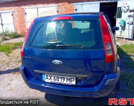 Синий Форд Фьюжн, объемом двигателя 1.6 л и пробегом 280 тыс. км за 5000 $, фото 2 на Automoto.ua
