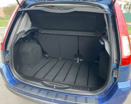 Синий Форд Фьюжн, объемом двигателя 1.6 л и пробегом 179 тыс. км за 5500 $, фото 14 на Automoto.ua