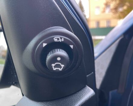 Синий Форд Фьюжн, объемом двигателя 1.6 л и пробегом 179 тыс. км за 5500 $, фото 18 на Automoto.ua