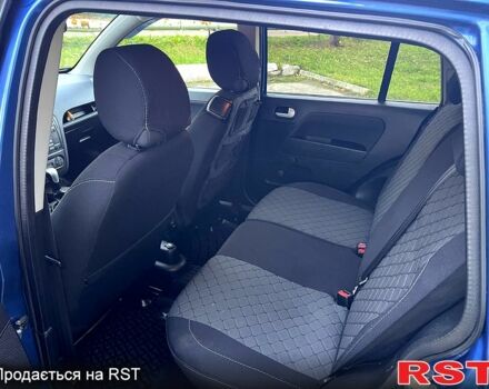 Синий Форд Фьюжн, объемом двигателя 1.6 л и пробегом 179 тыс. км за 5500 $, фото 11 на Automoto.ua