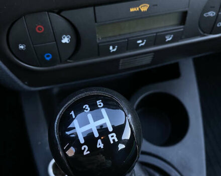 Синий Форд Фьюжн, объемом двигателя 1.4 л и пробегом 231 тыс. км за 4650 $, фото 13 на Automoto.ua