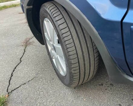 Синий Форд Фьюжн, объемом двигателя 1.6 л и пробегом 179 тыс. км за 5500 $, фото 12 на Automoto.ua