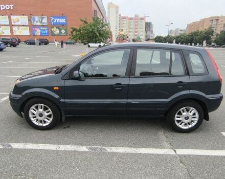 Синий Форд Фьюжн, объемом двигателя 0 л и пробегом 212 тыс. км за 5500 $, фото 2 на Automoto.ua