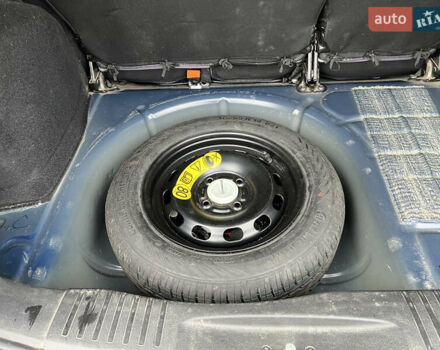 Синий Форд Фьюжн, объемом двигателя 1.4 л и пробегом 147 тыс. км за 6200 $, фото 25 на Automoto.ua