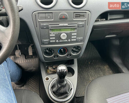 Синій Форд Фьюжен, об'ємом двигуна 1.4 л та пробігом 146 тис. км за 6200 $, фото 6 на Automoto.ua