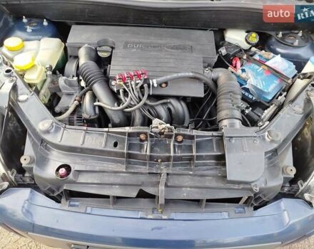 Синій Форд Фьюжен, об'ємом двигуна 1.4 л та пробігом 193 тис. км за 4700 $, фото 17 на Automoto.ua