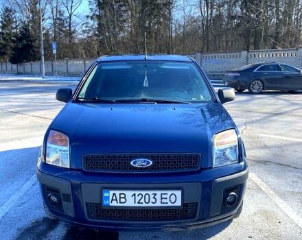 Синий Форд Фьюжн, объемом двигателя 1.4 л и пробегом 150 тыс. км за 5000 $, фото 2 на Automoto.ua