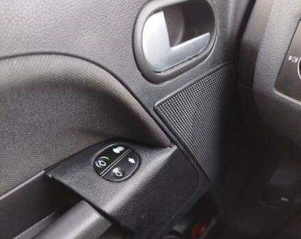 Синій Форд Фьюжен, об'ємом двигуна 1.4 л та пробігом 193 тис. км за 4700 $, фото 18 на Automoto.ua