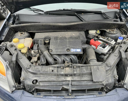 Синій Форд Фьюжен, об'ємом двигуна 1.4 л та пробігом 146 тис. км за 6200 $, фото 7 на Automoto.ua