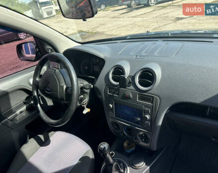 Синій Форд Фьюжен, об'ємом двигуна 1.4 л та пробігом 149 тис. км за 5999 $, фото 24 на Automoto.ua