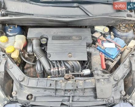 Синій Форд Фьюжен, об'ємом двигуна 1.4 л та пробігом 181 тис. км за 4900 $, фото 15 на Automoto.ua