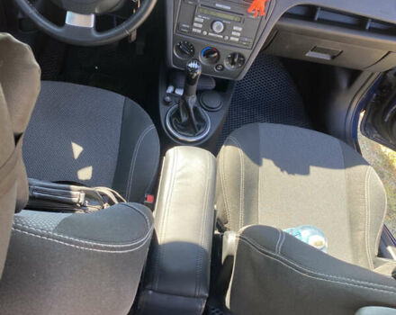 Синий Форд Фьюжн, объемом двигателя 1.4 л и пробегом 48 тыс. км за 7500 $, фото 31 на Automoto.ua