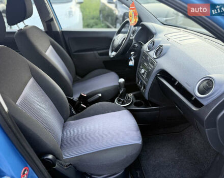 Синій Форд Фьюжен, об'ємом двигуна 1.4 л та пробігом 171 тис. км за 6750 $, фото 20 на Automoto.ua