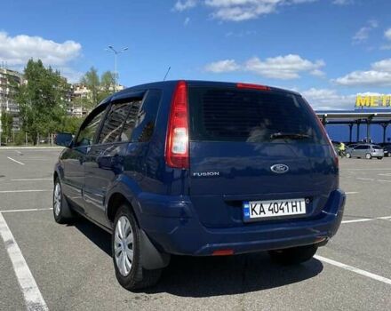 Синий Форд Фьюжн, объемом двигателя 1.39 л и пробегом 262 тыс. км за 5200 $, фото 7 на Automoto.ua