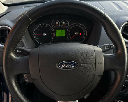 Синий Форд Фьюжн, объемом двигателя 1.4 л и пробегом 137 тыс. км за 5600 $, фото 13 на Automoto.ua
