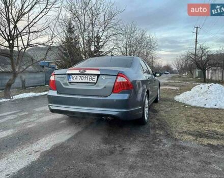 Синій Форд Фьюжен, об'ємом двигуна 2.49 л та пробігом 197 тис. км за 8250 $, фото 5 на Automoto.ua