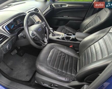 Синій Форд Фьюжен, об'ємом двигуна 2 л та пробігом 250 тис. км за 9500 $, фото 16 на Automoto.ua
