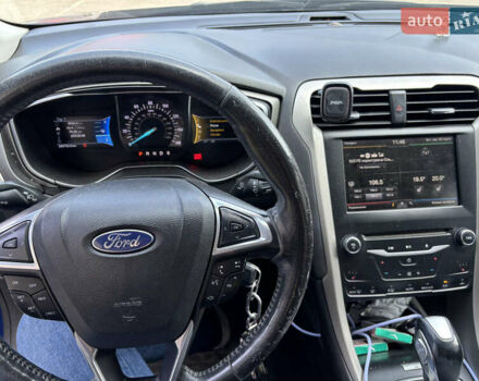 Форд Фьюжн 2013 в Киеве на Automoto.ua Синий Форд Фьюжн, объемом двигателя 1.6 л и пробегом 280 тыс. км за 7800 $, фото 3 на Automoto.ua