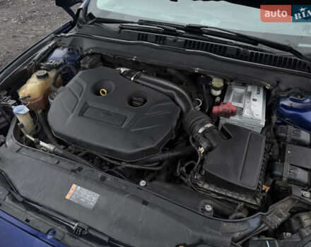 Синій Форд Фьюжен, об'ємом двигуна 2 л та пробігом 265 тис. км за 9300 $, фото 24 на Automoto.ua