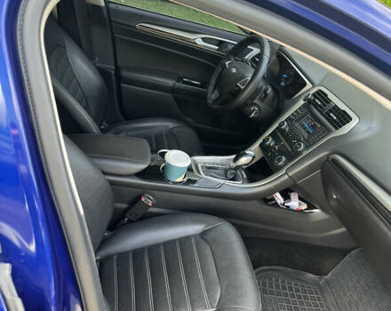 Синий Форд Фьюжн, объемом двигателя 1.6 л и пробегом 215 тыс. км за 9100 $, фото 2 на Automoto.ua