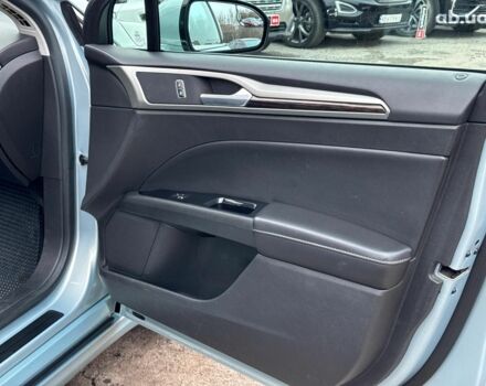 Синий Форд Фьюжн, объемом двигателя 2 л и пробегом 177 тыс. км за 12540 $, фото 21 на Automoto.ua