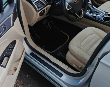 Синій Форд Фьюжен, об'ємом двигуна 2 л та пробігом 270 тис. км за 8200 $, фото 4 на Automoto.ua