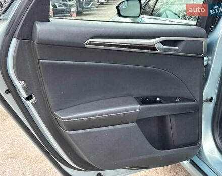 Синий Форд Фьюжн, объемом двигателя 2 л и пробегом 177 тыс. км за 12540 $, фото 17 на Automoto.ua