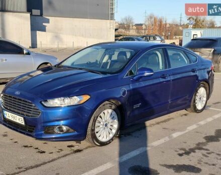 Синий Форд Фьюжн, объемом двигателя 2 л и пробегом 141 тыс. км за 13499 $, фото 2 на Automoto.ua
