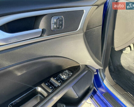 Синий Форд Фьюжн, объемом двигателя 2 л и пробегом 167 тыс. км за 12100 $, фото 16 на Automoto.ua