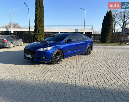 Синий Форд Фьюжн, объемом двигателя 2 л и пробегом 167 тыс. км за 12100 $, фото 3 на Automoto.ua