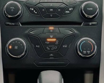 Синий Форд Фьюжн, объемом двигателя 1.5 л и пробегом 187 тыс. км за 8100 $, фото 6 на Automoto.ua