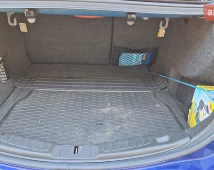 Синий Форд Фьюжн, объемом двигателя 2.49 л и пробегом 166 тыс. км за 10000 $, фото 9 на Automoto.ua