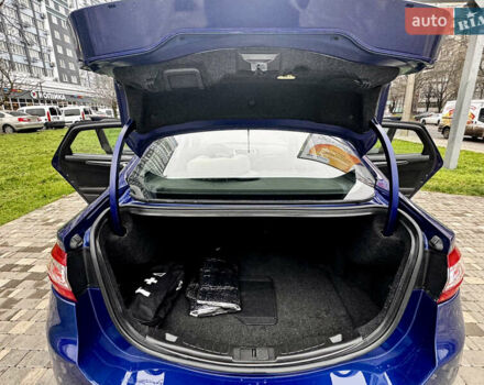 Синий Форд Фьюжн, объемом двигателя 2.49 л и пробегом 166 тыс. км за 8999 $, фото 68 на Automoto.ua