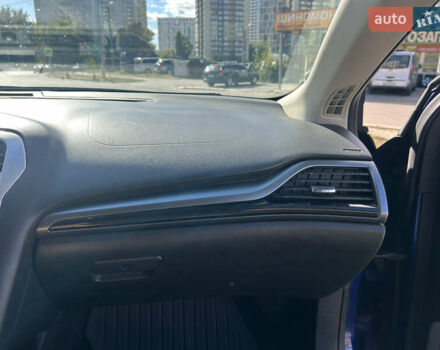 Форд Фьюжн 2015 в Киеве на Automoto.ua Синий Форд Фьюжн, объемом двигателя 2.49 л и пробегом 236 тыс. км за 9750 $, фото 15 на Automoto.ua