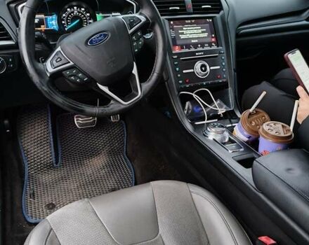 Синий Форд Фьюжн, объемом двигателя 2.69 л и пробегом 212 тыс. км за 15000 $, фото 11 на Automoto.ua