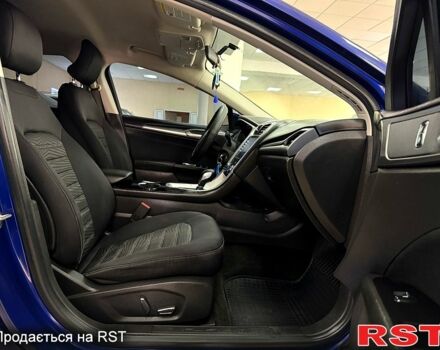 Синий Форд Фьюжн, объемом двигателя 2.5 л и пробегом 95 тыс. км за 10000 $, фото 4 на Automoto.ua